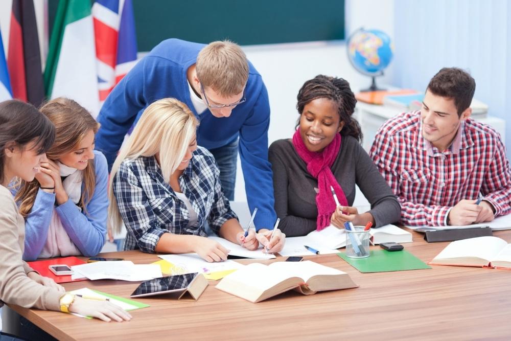 เริ่มต้นเส้นทางสู่ความคล่องแคล่วทางภาษาของคุณ